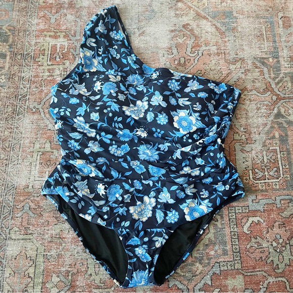 J. Crew Ruched One Shoulder One Piece Swimsuit Size 24 NWT Midnight Blue Floral - Picture 2 of 8